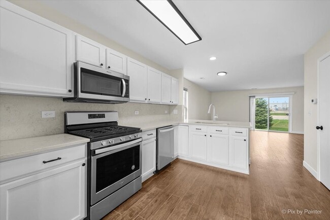 Photo - 1737 W Chrysler Dr