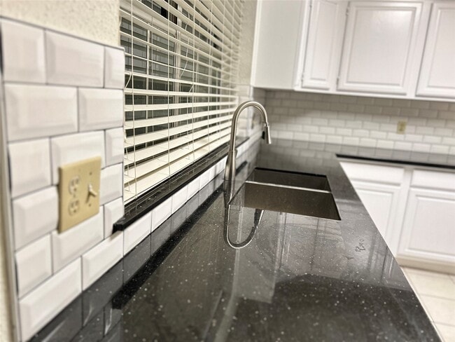 Photo - 3106 Rimrock Dr