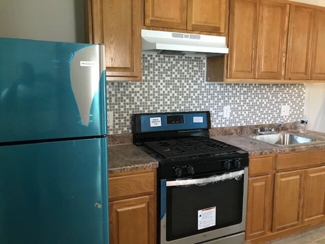 Photo - Large West Oak Lane home