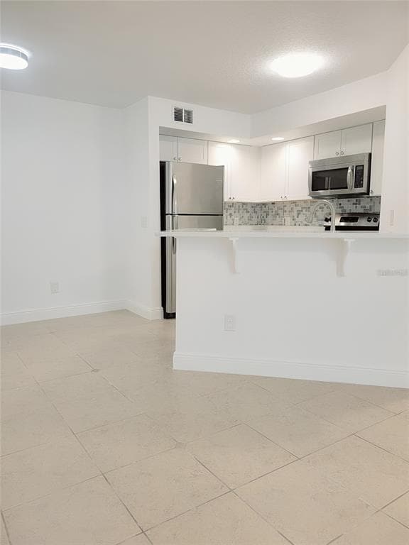 Photo - 4528 Commander Dr Unidad 2011