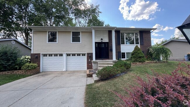 Building Photo - 4130 N Firestone Dr Rental