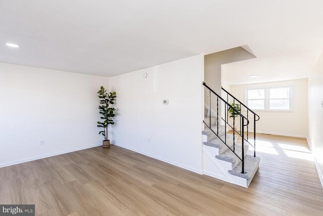 Photo - 1117 Circle Dr
