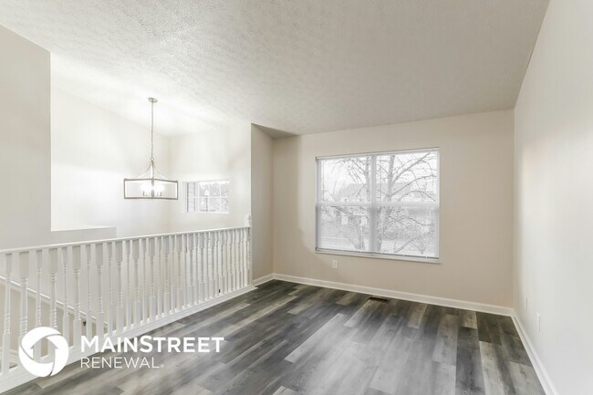 Photo - 2233 Breeze Hill Dr