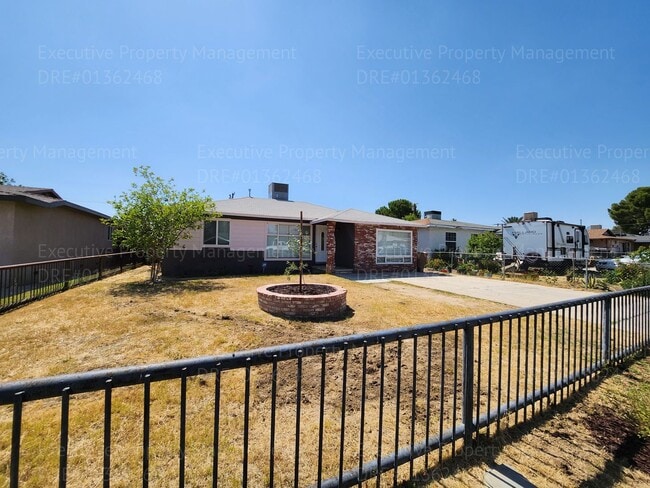 Photo - 3 bedroom 1 bathroom near Oswell St/ Virginia Ave