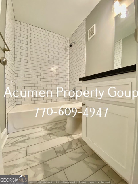 Building Photo - 536 College St Unit APT 5