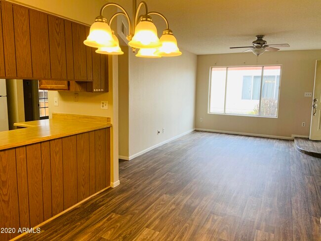 Photo - 13212 N 51st Ln