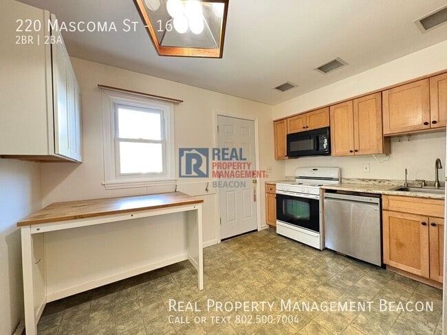 Photo - 220 Mascoma St