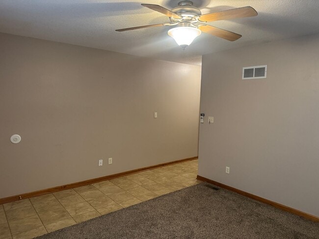 Photo - 207/209 N Elm St. Cameron, MO 64429 Unit 209 N Elm St. Cameron, MO 64429