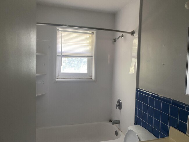 Photo - 1889 Wavell St Unit Upper