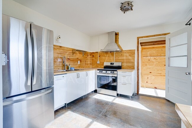 Photo - Historic Coquina Meets Modern Finishes 2 Bedroom 1 Bath Duplex in the Heart of Flagler Beach