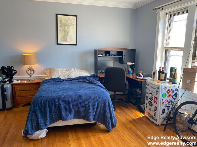 Photo - 1661 Commonwealth Ave Unit 2