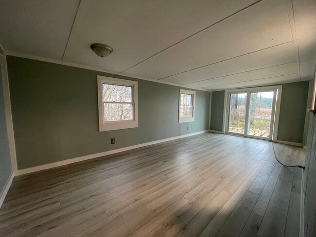 Photo - 155-159 Game Farm Rd