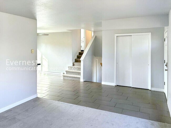 Photo - 1701 Ridgewood Rd