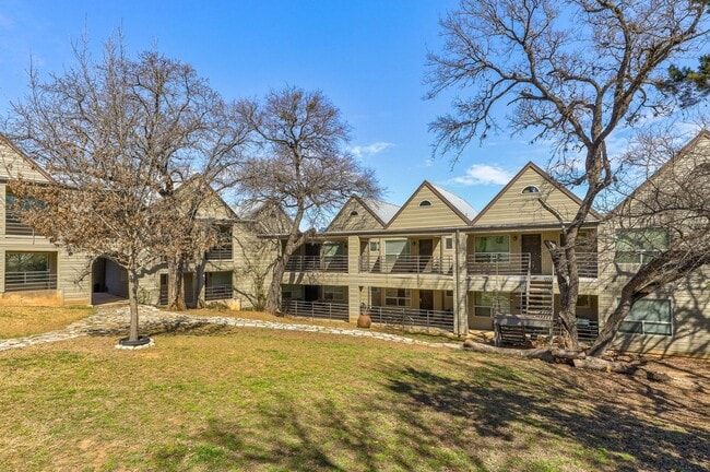 PARKER SQUARE CONDO - NEAR DOWNTOWN - PRIV... - PARKER SQUARE CONDO - NEAR DOWNTOWN - PRIV... Unit 109