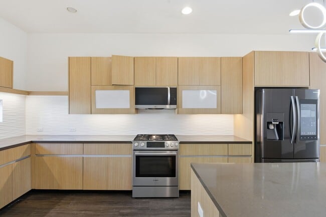 Photo - 5519 Paraiso Pl