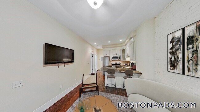 Photo - 2 Carmel St Unit 1