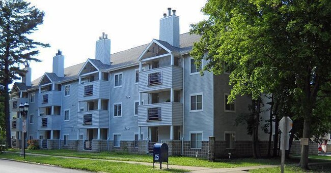 Furnished 4-Bedroom, 2-Bath Condo on Campus - Furnished 4-Bedroom, 2-Bath Condo on Campus