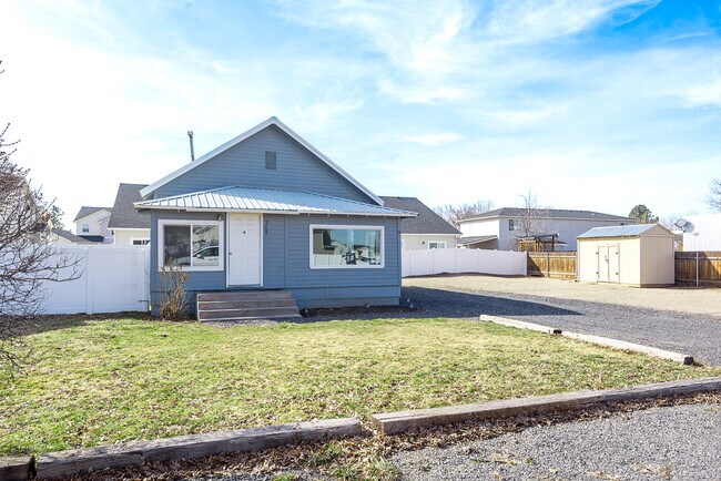 Photo - 305 N Pennsylvania Ave