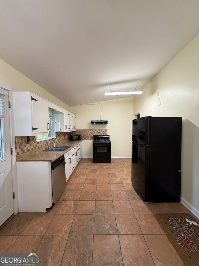 Photo - 2720 Hollywood Dr