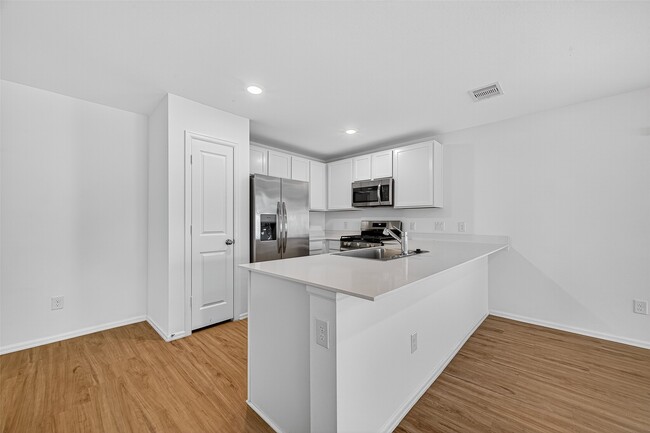 Photo - 27130 Breakaway Ln