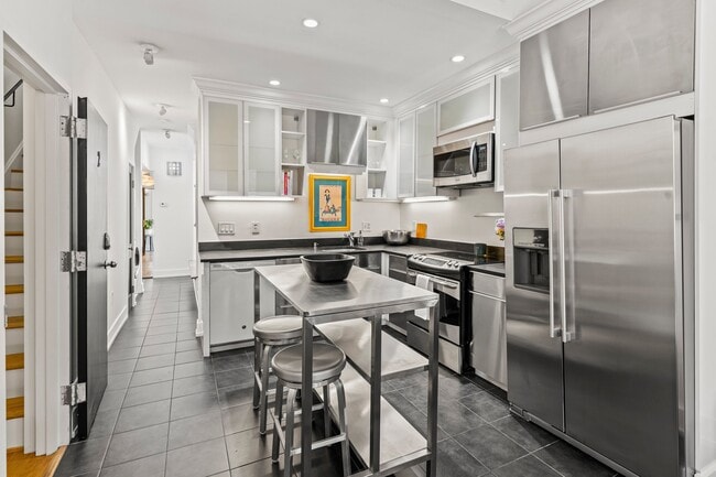 Photo - 1829 5th St NW Unit 1829 Fifth Street NW