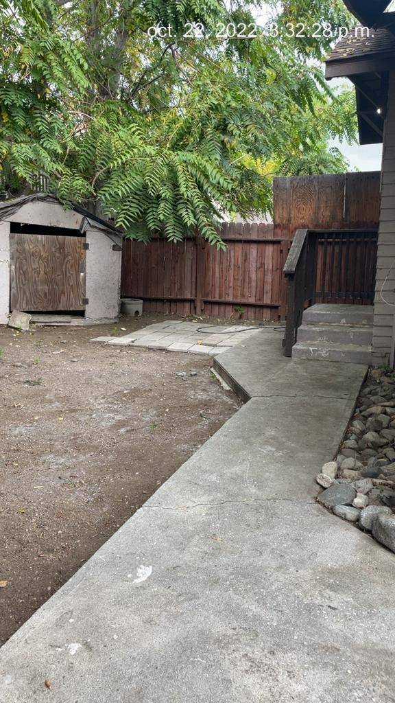 Photo - 818 E Rte 66