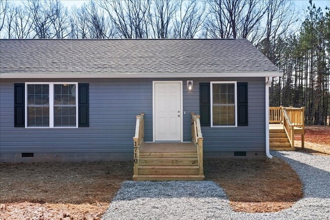 Photo - The Home You’ve Been Searching For! *Utili...