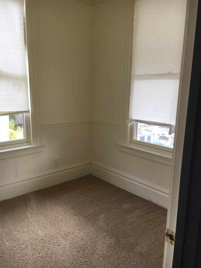 Photo - 112 Myrtle St