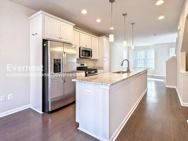 Photo - 7113 Rowlock Aly