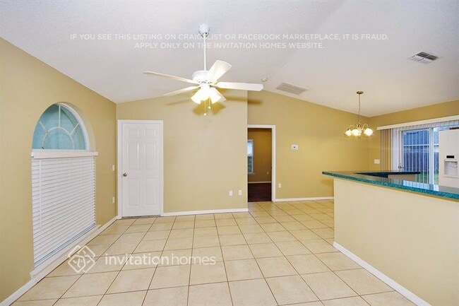 Photo - 711 Hawk Ln