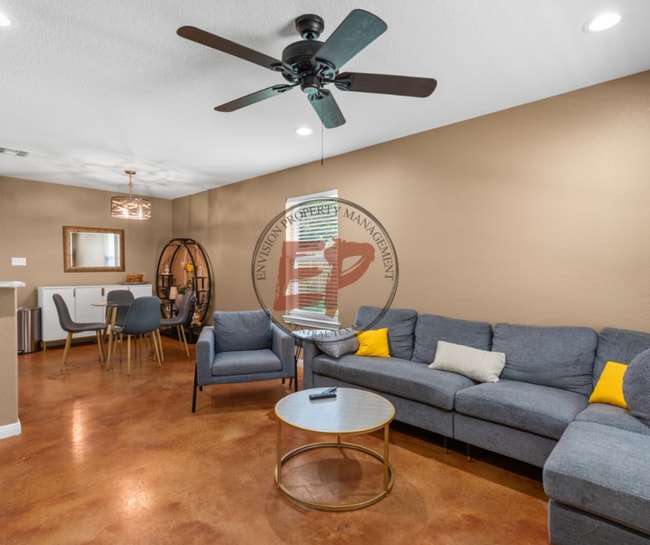 Photo - 1108 N 9th St Casa