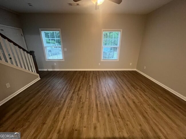 Photo - 1551 Bostwick Rd