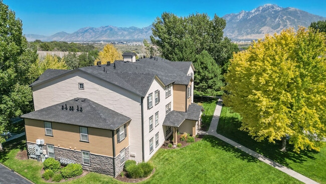 Bluffs Apartments