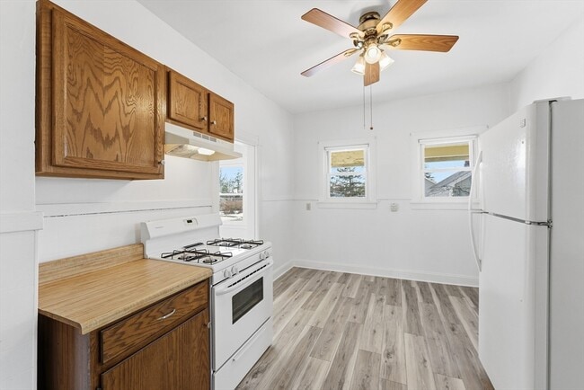 Photo - 33 North Blvd Unit 2