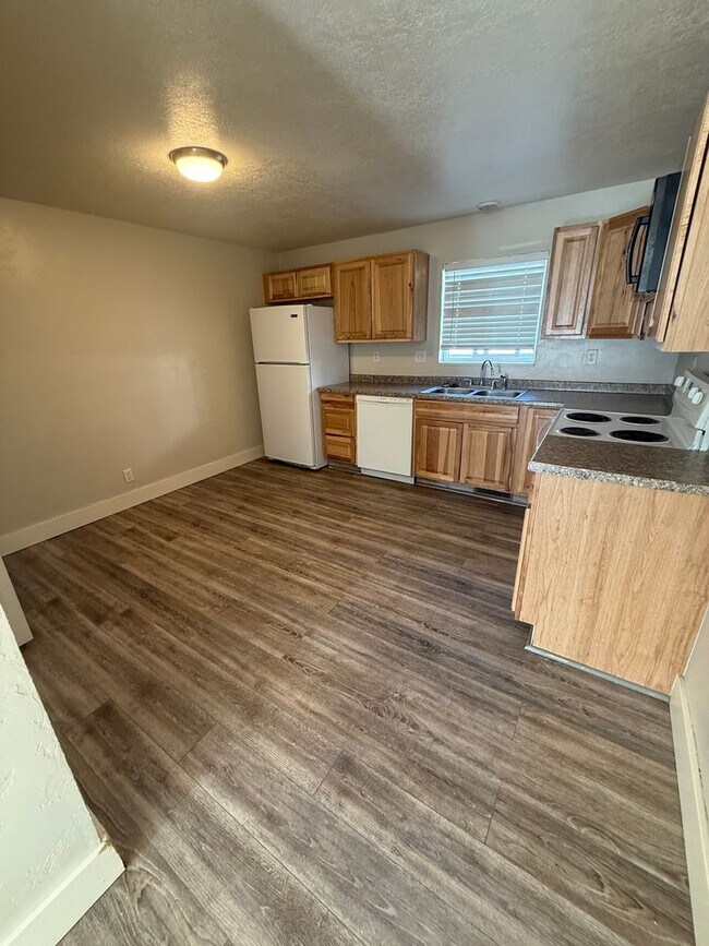 Photo - CS-108 W 250 S Unidad 108 W 250 S  D