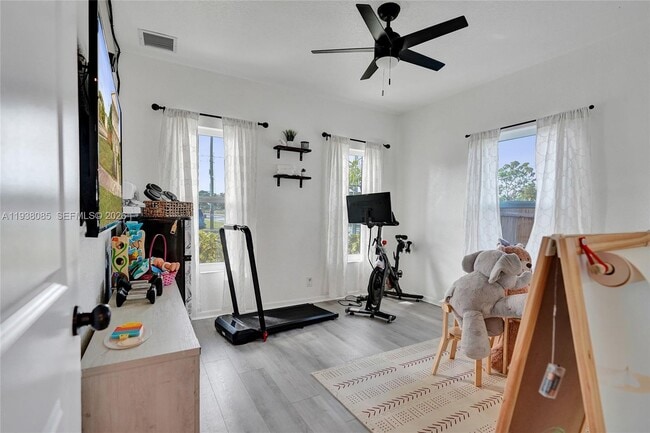 Photo - 1129 10th St