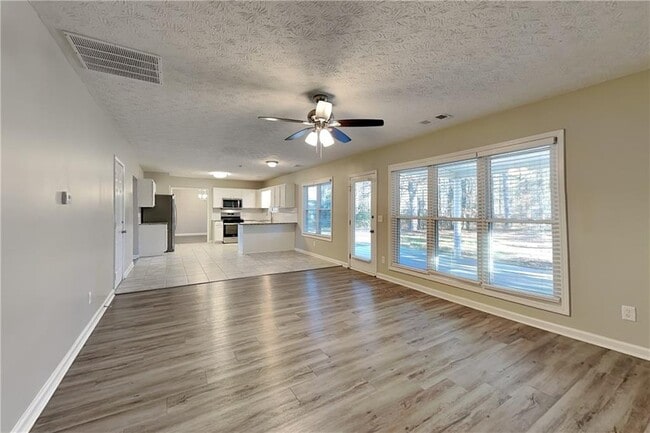 Photo - 81 Summerfield Crossing