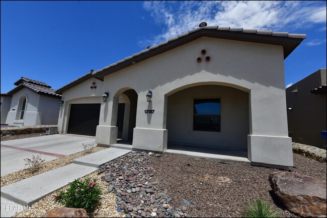 Building Photo - 13187 Borwick Rd Rental