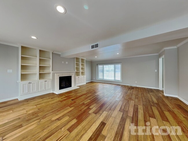 Photo - 7035 Montroff Cir