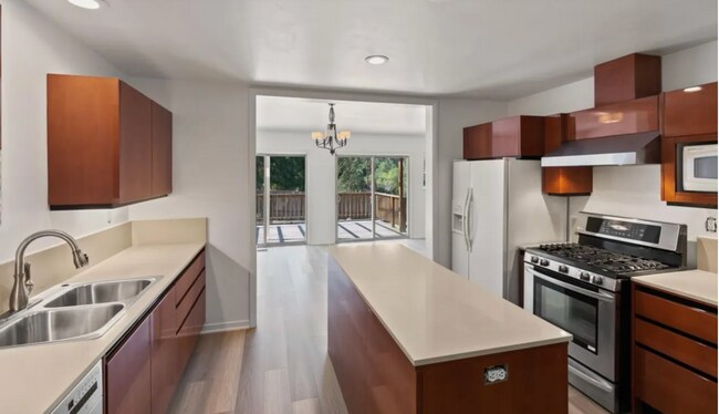 Photo - 20500 Cachagua Rd Unidad Wood House