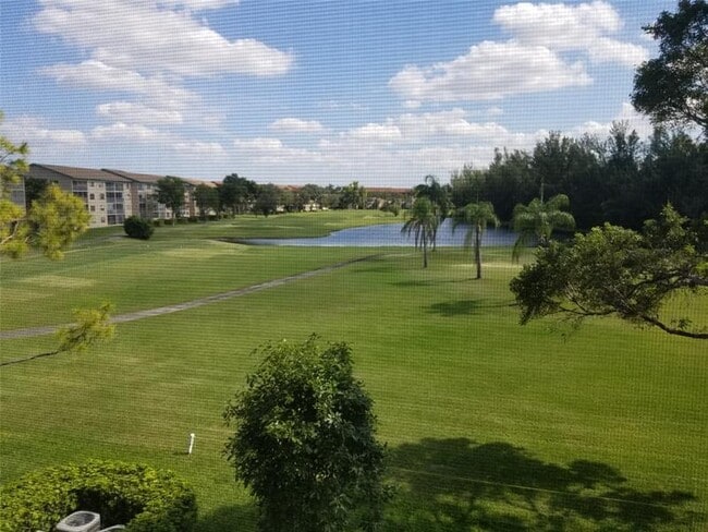 Photo - 12500 SW 6th St Unit 305N