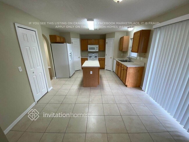 Photo - 747 Peachtree St