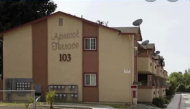 Building Photo - 103 E Lewelling Blvd