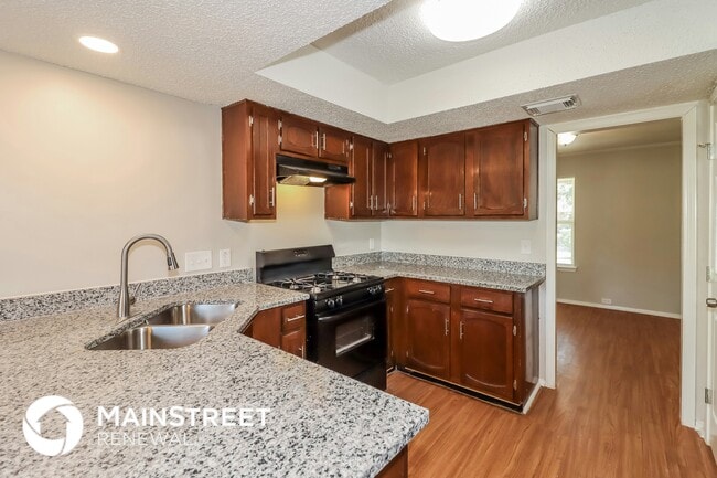 Photo - 5626 Greenhill Forest Dr