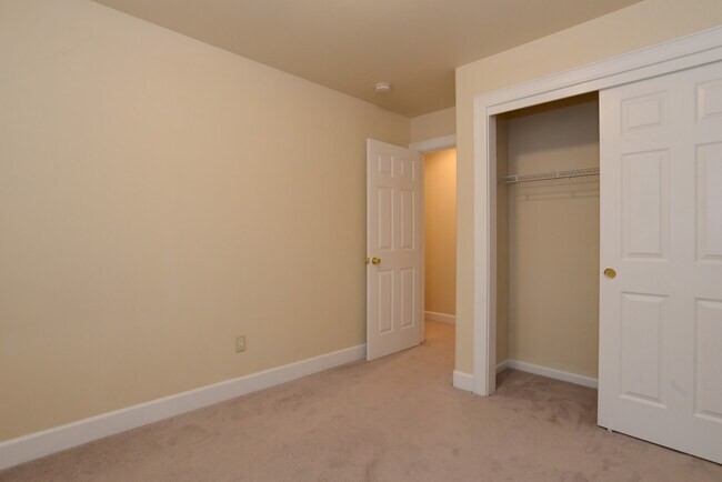 Photo - 2900 S Court St