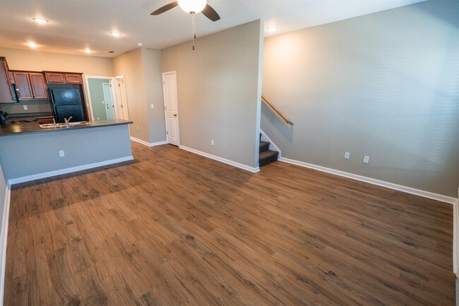 Photo - 2250 Del Carmel Way