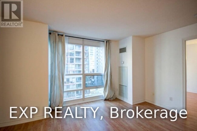 Photo - 761 Bay St. Unit 809
