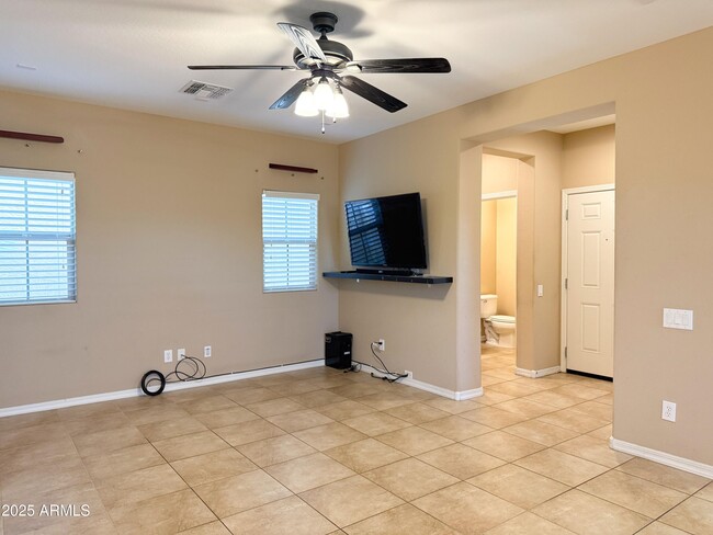 Photo - 2146 Scully Dr