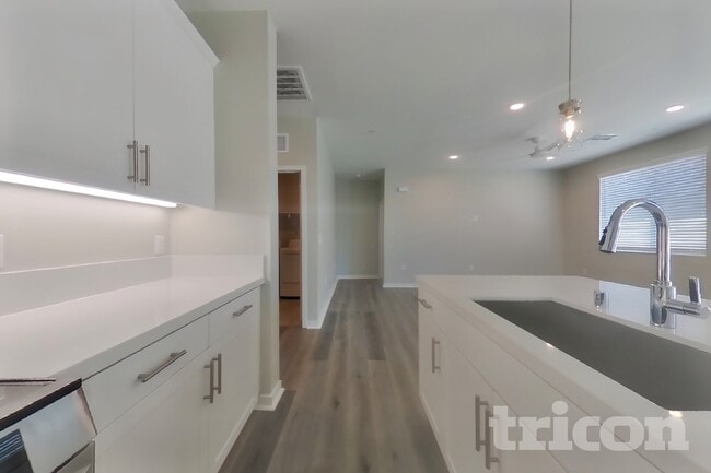 Photo - 1704 Taylor Ave