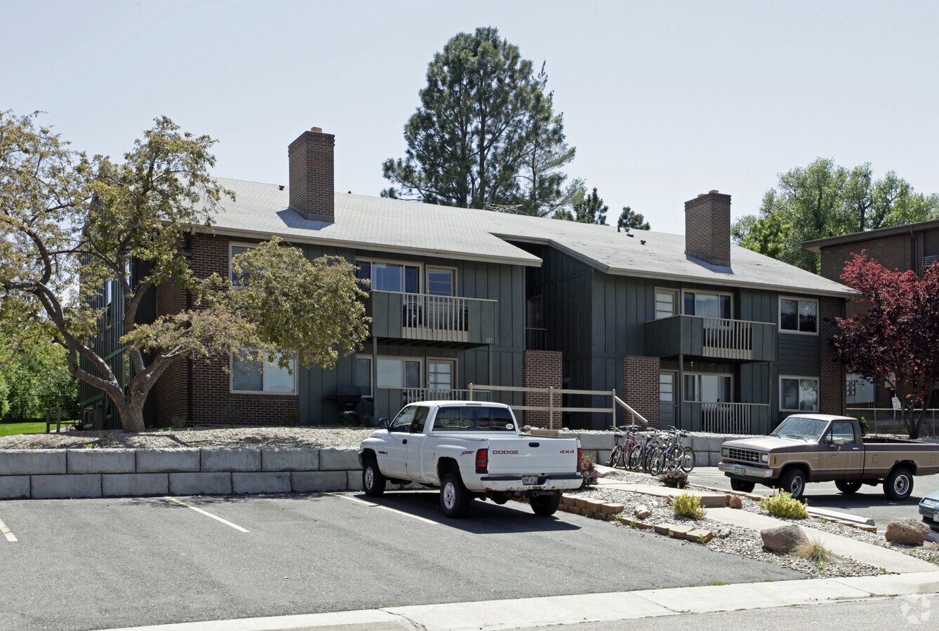Photo - Spring Park Apartments